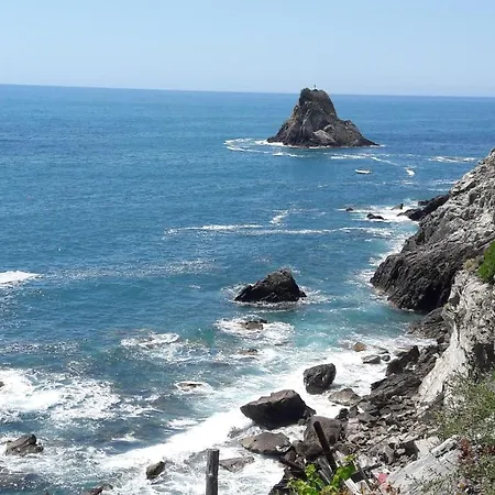 Casa A Picco Sul Mare 5 Terre Holiday home *