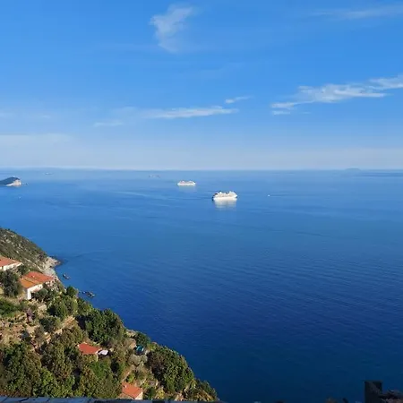 Casa A Picco Sul Mare 5 Terre Holiday home *