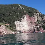 בית נופש Casa A Picco Sul Mare 5 Terre *